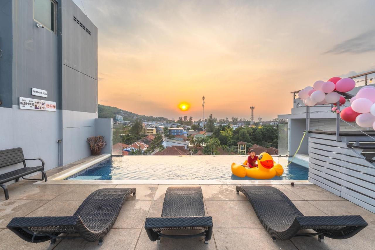 G1 Touch Blue Sky Hotell Kamala Beach Exteriör bild